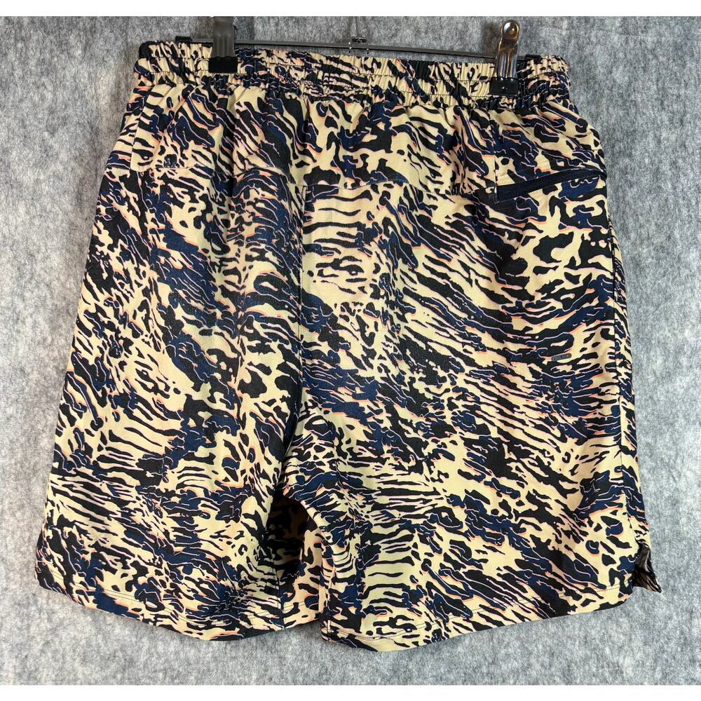 Lululemon Pool Shorts 7" Mens Small Lined Blue Cream Tiger Stripe RARE W7AYUS - Picture 2 of 9